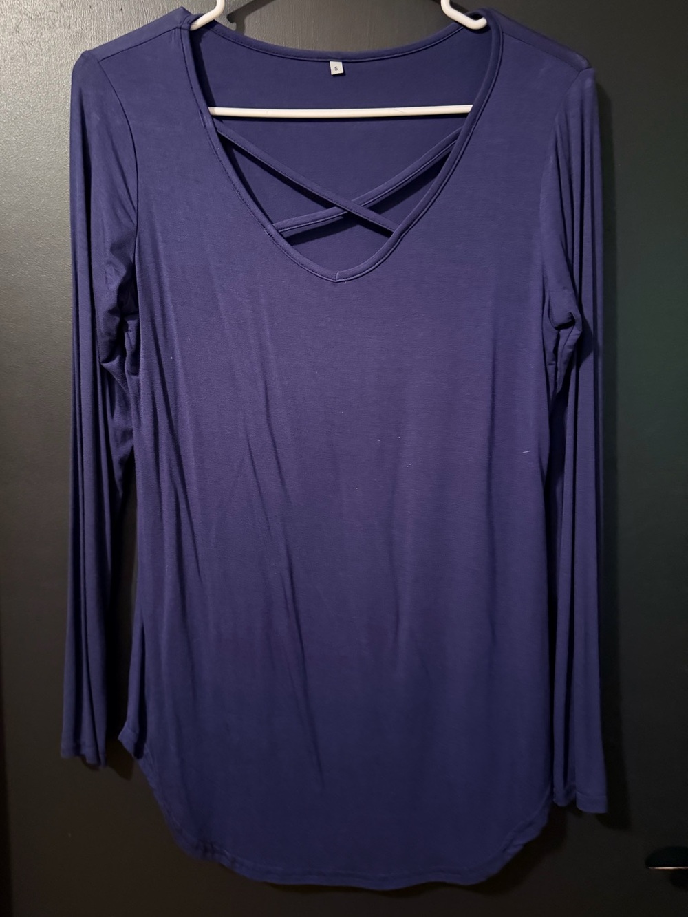 Women's Long Sleeve Crisscross V-Neck Top - Navy